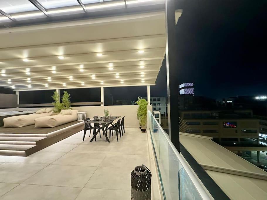 Bluemotion - Cityview Пирей Экстерьер фото