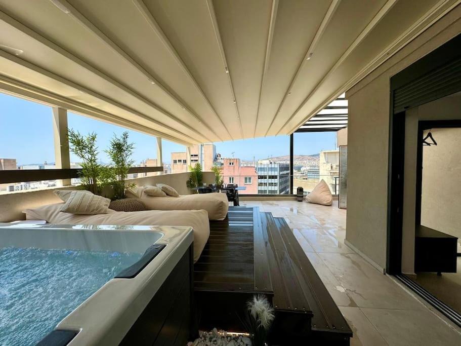 Bluemotion - Cityview Пирей Экстерьер фото