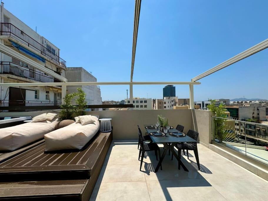Bluemotion - Cityview Пирей Экстерьер фото